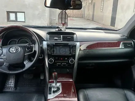 Toyota Camry 2012 года за 9 200 000 тг. в Актау – фото 2