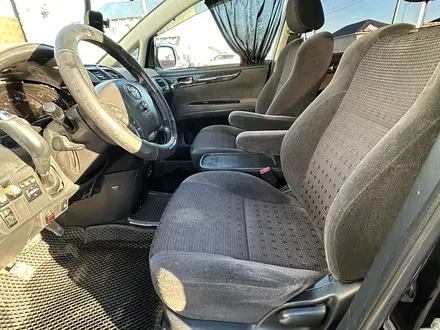 Toyota Ipsum 2003 года за 5 200 000 тг. в Атырау – фото 13