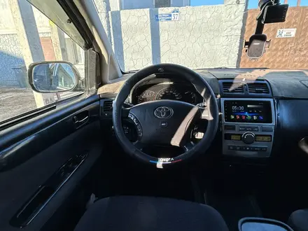 Toyota Ipsum 2003 года за 5 200 000 тг. в Атырау – фото 18