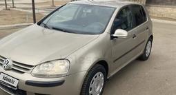 Volkswagen Golf 2004 годаүшін2 500 000 тг. в Жанаозен – фото 2