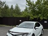 Toyota Camry 2021 годаүшін13 650 000 тг. в Астана
