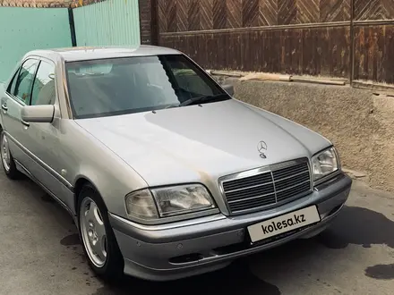 Mercedes-Benz C 240 1998 года за 3 700 000 тг. в Алматы – фото 10
