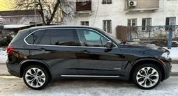 BMW X5 2015 года за 16 200 000 тг. в Алматы – фото 5