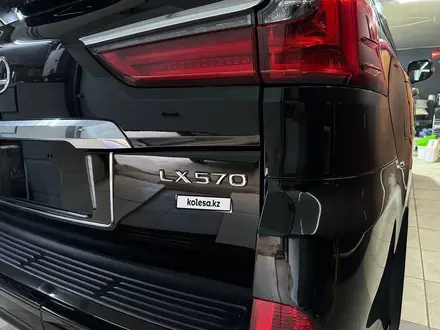 Lexus LX 570 2018 года за 50 000 000 тг. в Актобе – фото 11