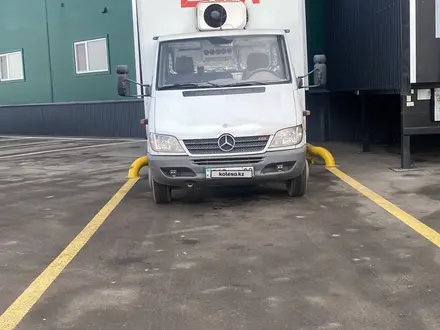Mercedes-Benz Sprinter 2005 года за 10 800 000 тг. в Алматы – фото 5