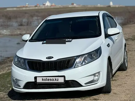 Kia Rio 2014 года за 5 850 000 тг. в Атырау