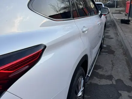 Toyota Highlander 2022 года за 40 000 000 тг. в Уральск – фото 7
