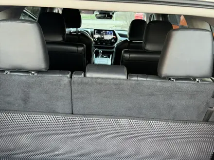 Toyota Highlander 2022 года за 40 000 000 тг. в Уральск – фото 19
