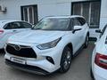 Toyota Highlander 2022 года за 40 000 000 тг. в Уральск – фото 20