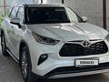Toyota Highlander 2022 года за 40 000 000 тг. в Уральск – фото 23