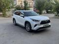 Toyota Highlander 2022 года за 40 000 000 тг. в Уральск – фото 24