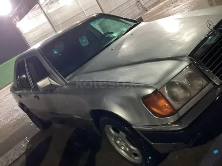 Mercedes-Benz E 230 1990 года за 900 000 тг. в Кордай – фото 5