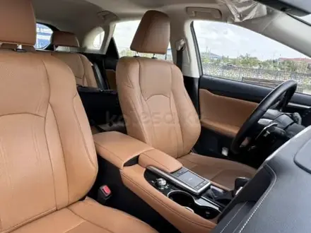 Lexus RX 350 2022 года за 28 000 000 тг. в Актобе – фото 11
