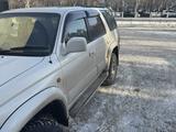 Toyota Hilux Surf 2001 года за 8 000 000 тг. в Павлодар – фото 2