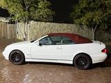 Mercedes-Benz CLK 320 1998 года за 5 500 000 тг. в Астана – фото 2