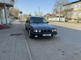 BMW 520 1995 года за 1 700 000 тг. в Астана – фото 2