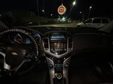 Chevrolet Cruze 2012 года за 3 000 000 тг. в Атырау – фото 3