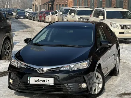 Toyota Corolla 2018 года за 9 400 000 тг. в Алматы – фото 2