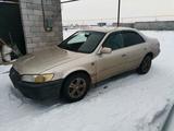 Toyota Camry 1998 года за 2 200 000 тг. в Талдыкорган – фото 2