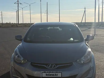 Hyundai Elantra 2015 года за 3 800 000 тг. в Атырау – фото 3