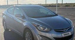 Hyundai Elantra 2015 года за 3 800 000 тг. в Атырау – фото 2