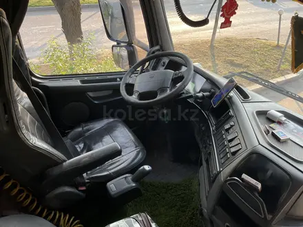 Volvo  FH 540 8x4 2012 года за 45 000 000 тг. в Астана – фото 5