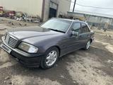 Mercedes-Benz C 200 1994 годаүшін1 500 000 тг. в Кокшетау – фото 2