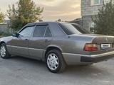 Mercedes-Benz E 230 1992 года за 1 600 000 тг. в Алматы – фото 4