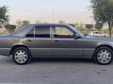 Mercedes-Benz E 230 1992 года за 1 600 000 тг. в Алматы – фото 3