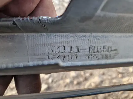 Б/у оригинальную решётку радиатора. за 17 000 тг. в Актобе – фото 13