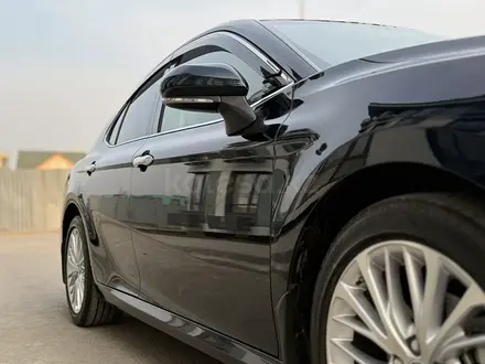 Toyota Camry 2019 года за 16 500 000 тг. в Алматы – фото 45