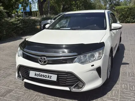 Toyota Camry 2016 года за 9 500 000 тг. в Павлодар – фото 2