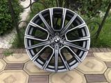 Оригинальные диски R20 BMW Style 817M Star Spoke Light на BMW БМВ за 735 000 тг. в Алматы