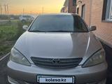 Toyota Camry 2002 годаүшін3 650 000 тг. в Астана – фото 2