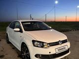 Volkswagen Polo 2012 года за 3 200 000 тг. в Аксай – фото 4