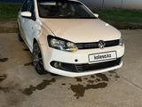 Volkswagen Polo 2012 года за 3 200 000 тг. в Аксай – фото 2