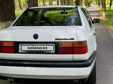 Volkswagen Vento 1993 года за 1 450 000 тг. в Тараз – фото 3