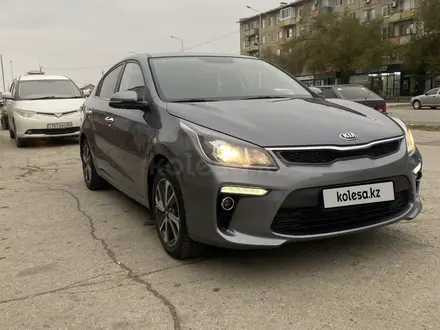 Kia Rio 2019 года за 7 900 000 тг. в Атырау – фото 2