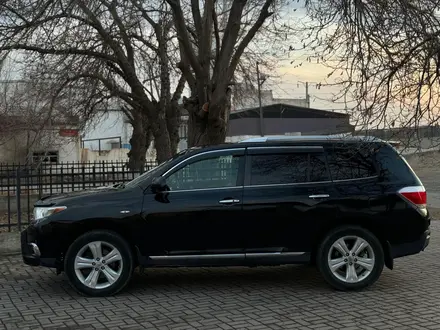 Toyota Highlander 2011 года за 11 500 000 тг. в Шымкент – фото 3