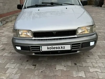 Mitsubishi Space Runner 1992 года за 1 000 000 тг. в Алматы – фото 2