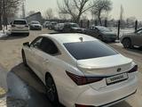 Lexus ES 250 2022 года за 25 500 000 тг. в Алматы – фото 5