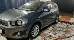 Chevrolet Aveo 2013 года за 3 750 000 тг. в Уральск – фото 4