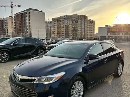 Toyota Avalon 2014 года за 7 000 000 тг. в Атырау – фото 2