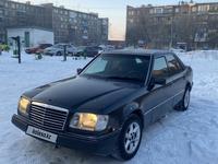 Mercedes-Benz E 220 1993 годаfor1 600 000 тг. в Караганда