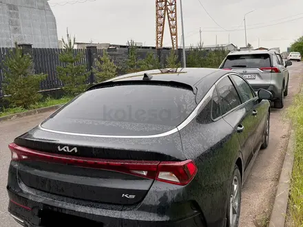 Kia K5 2021 года за 9 700 000 тг. в Алматы – фото 3