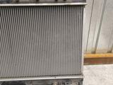 Радиатор основной на В4 Твинтурбо автомат за 40 000 тг. в Алматы – фото 3