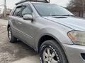 Mercedes-Benz ML 350 2005 годаүшін3 900 000 тг. в Алматы – фото 2