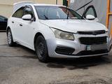 Chevrolet Cruze 2013 года за 2 700 000 тг. в Алматы – фото 2