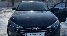 Hyundai Elantra 2020 годаfor8 100 000 тг. в Алматы – фото 2