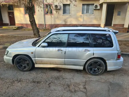 Subaru Forester 1997 года за 2 700 000 тг. в Алматы – фото 4